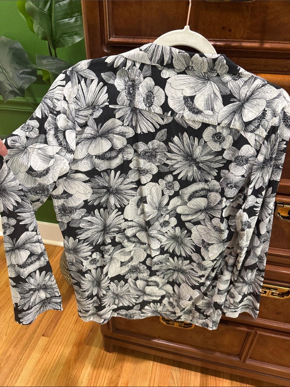The Kooples Black and White Floral Button-Down Shirt - Picture 4 of 4